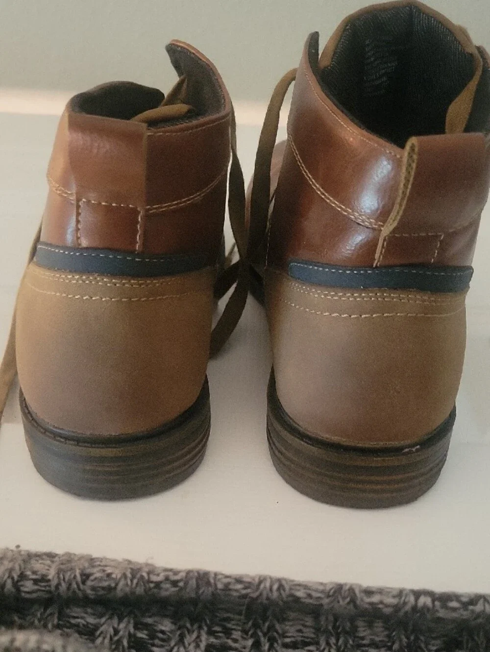 Kohl's Men's Brown Leather Chukka Boots with Tan Laces